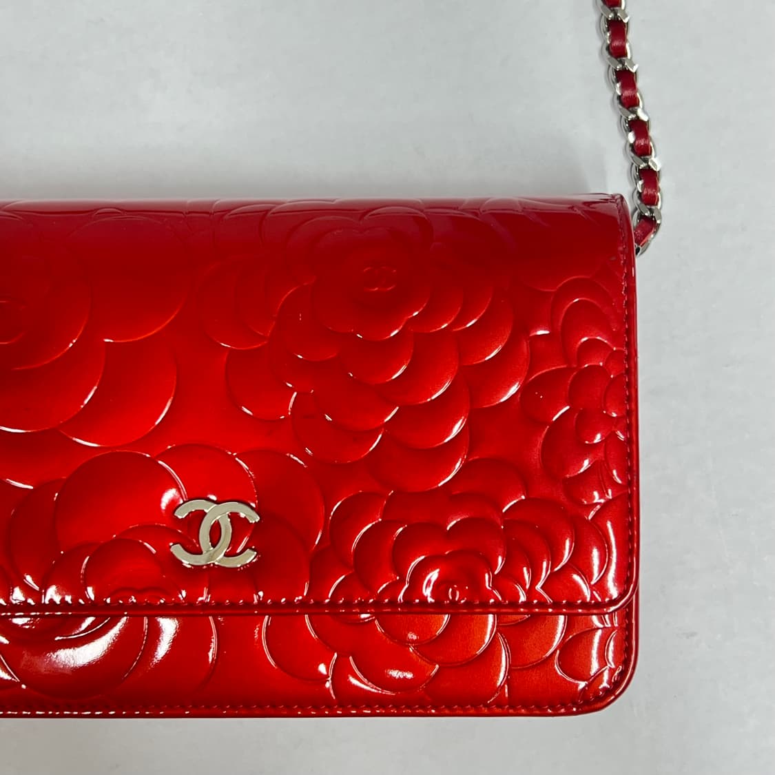 샤넬 레드 까멜리아 페이턴트 woc. 웍 카멜리아 상품이미지5