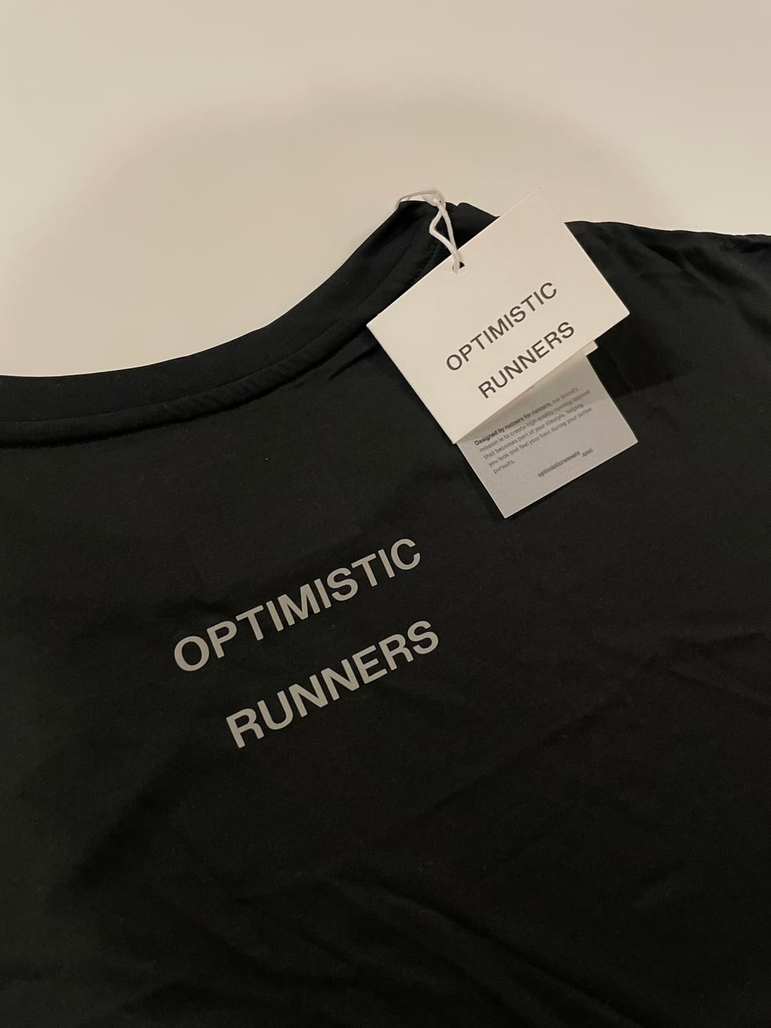 옵티미스틱러너스 티셔츠 블랙 L 새상품 판매 상품이미지3