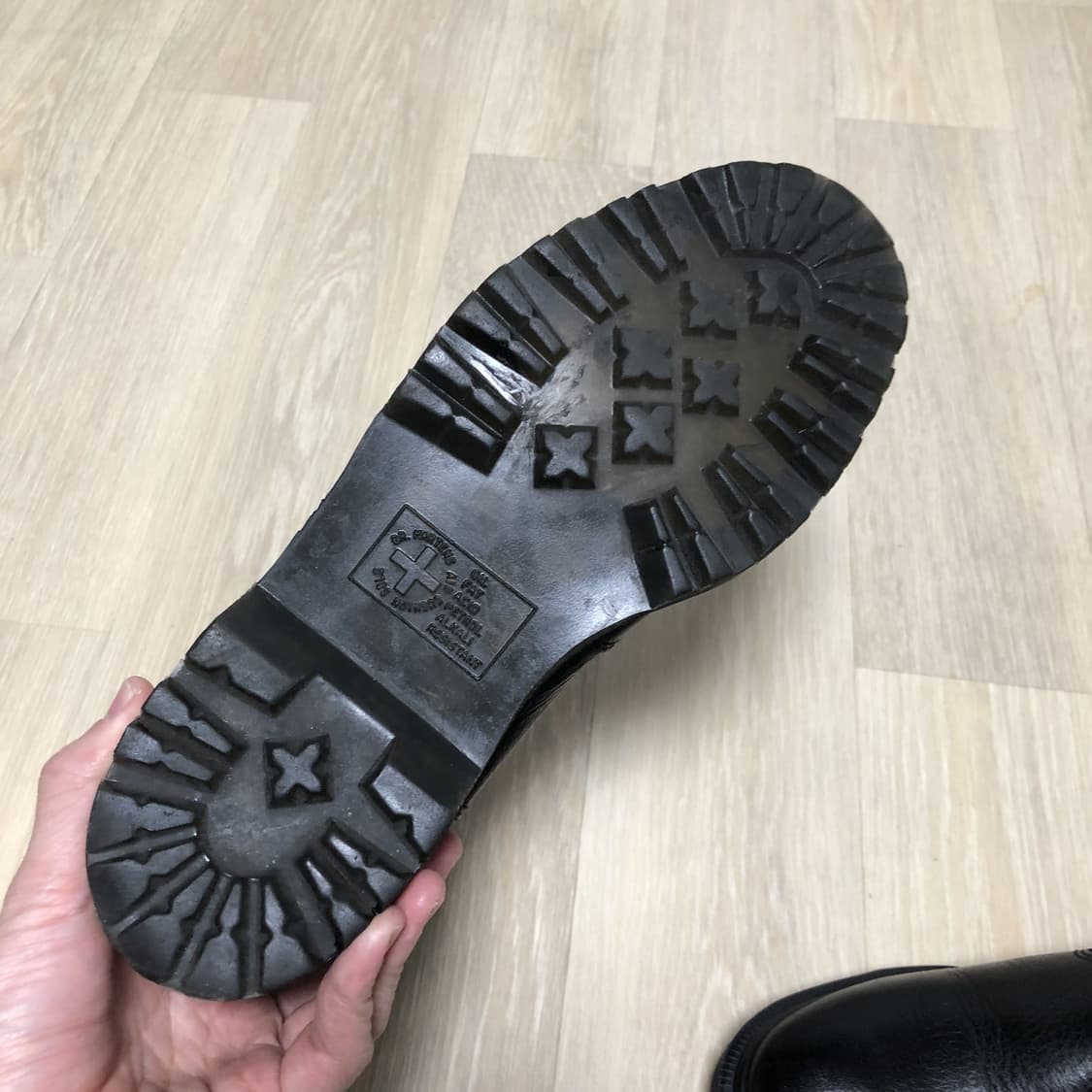 (260) 닥터마틴 2976 INUCK 첼시 부츠 벡스 블랙 상품이미지8