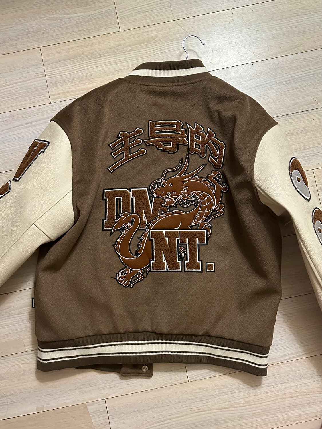 DOMINANT 바시티 자켓 상품이미지2