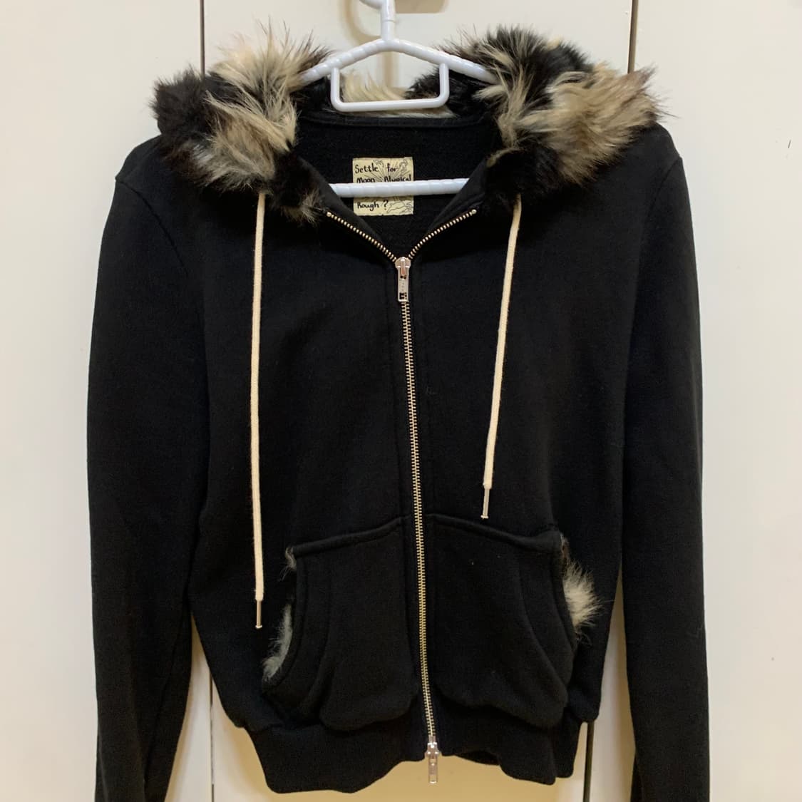 settle for moon 울프털 후드집업 상품이미지6