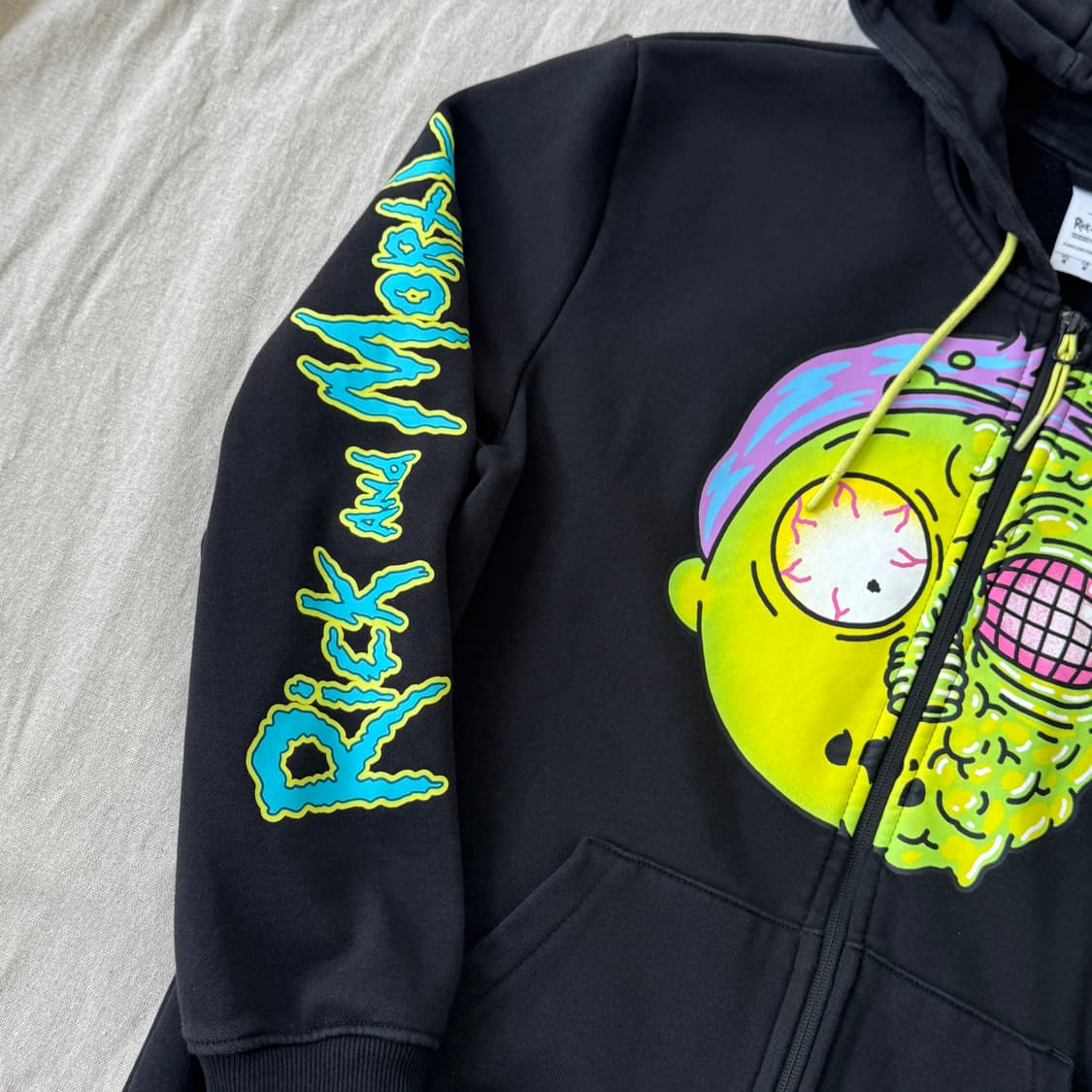 푸마 x 릭앤모티 후드집업 M 상품이미지4