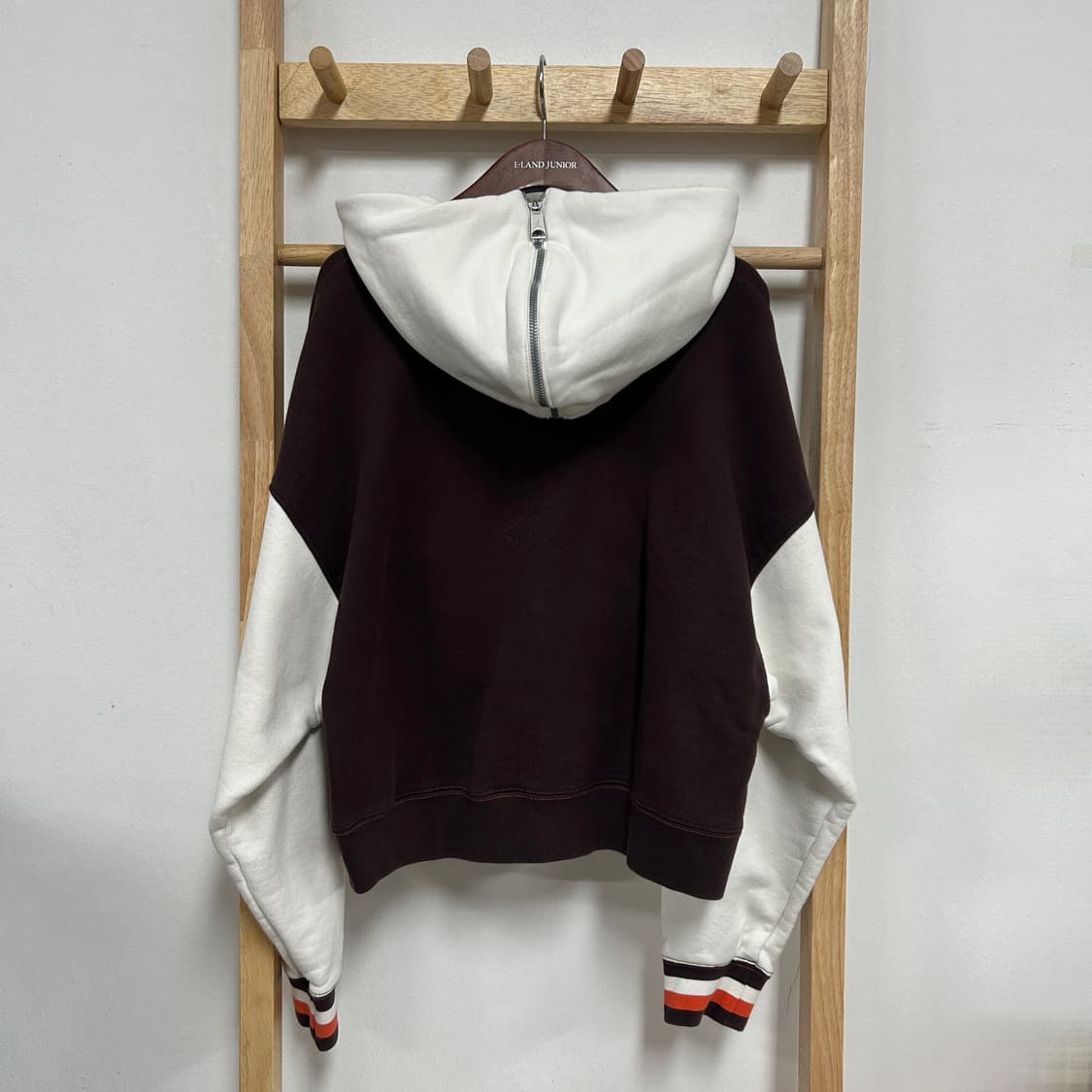 조던 x 메종 샤또 루즈 플리스탑 브라운 바샬트 세일 상품이미지7