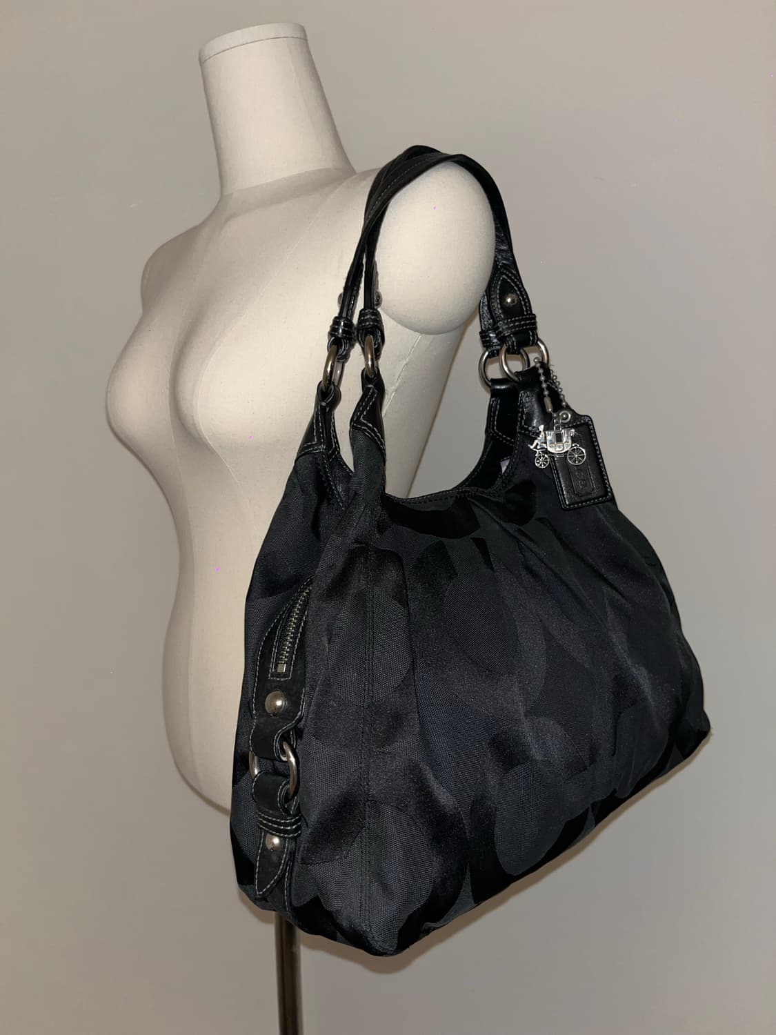 🎉BLACK FRIDAY🎉Coach black Shoulder Bag 상품이미지2