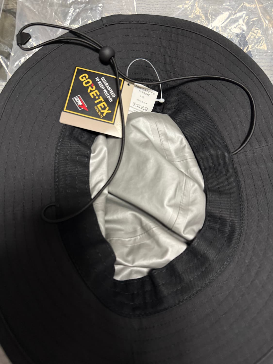 팔라스 고어텍스 부니 블랙 - 23FW 상품이미지2