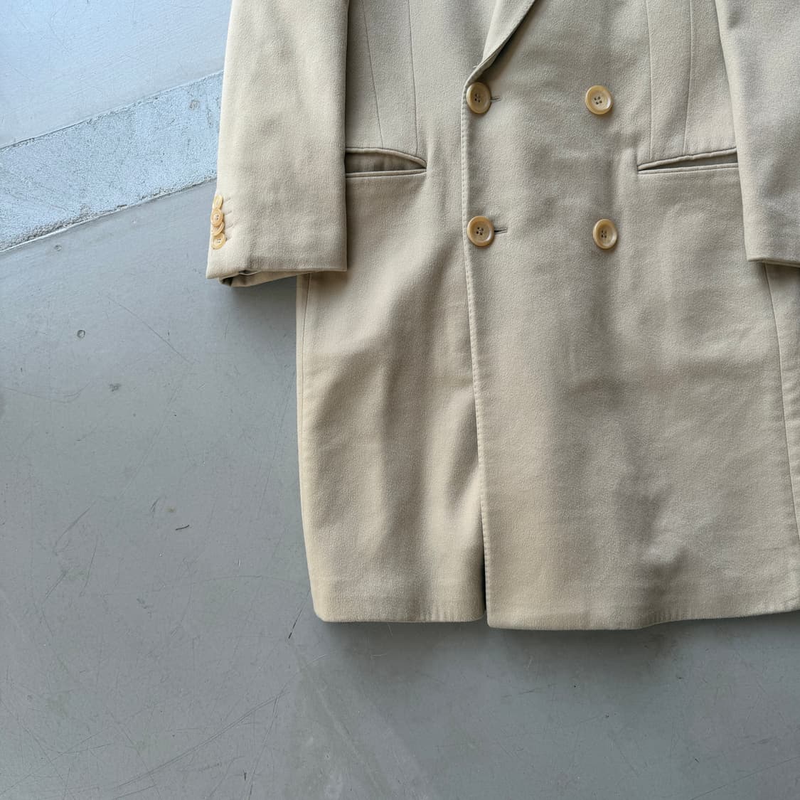 루이비통 05fw 캐시미어100 카멜 더블 브레스티드 코트 상품이미지3