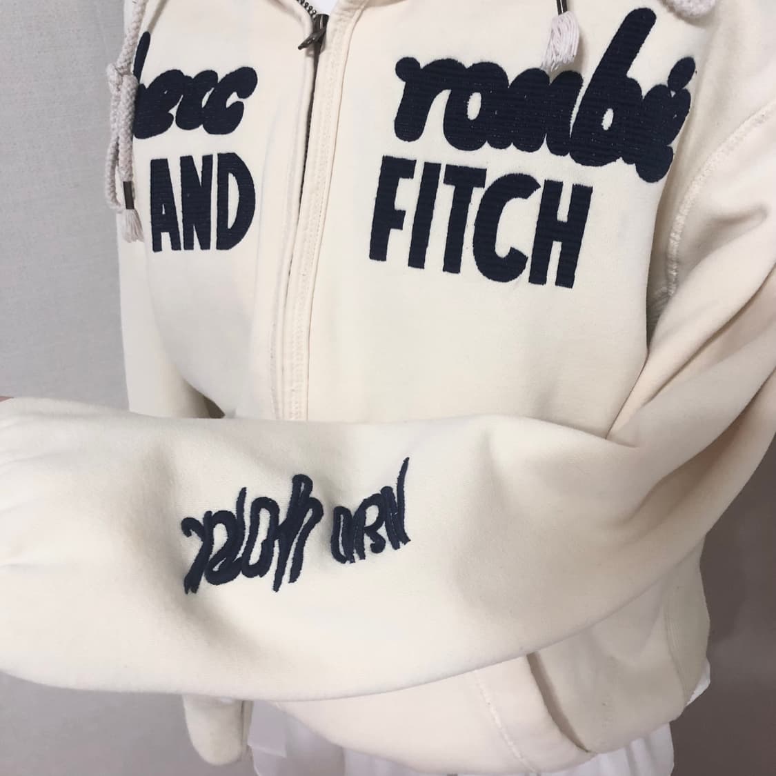 아베크롬비 보아털 아이보리 후드집업 XL 상품이미지2