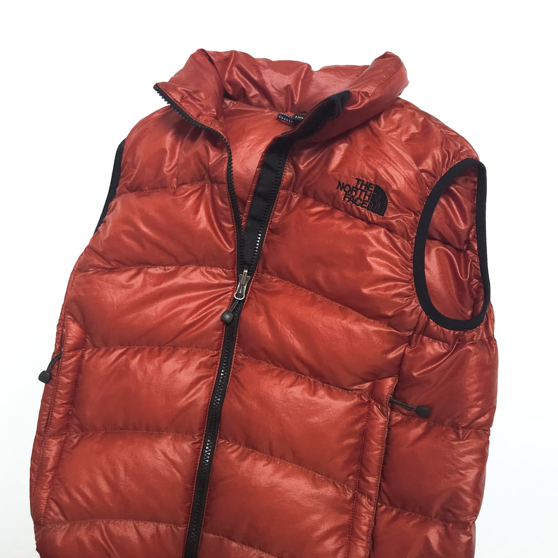 노스페이스 아콘카구아 경량 다운 베스트 패딩 조끼 테라코타 상품이미지2