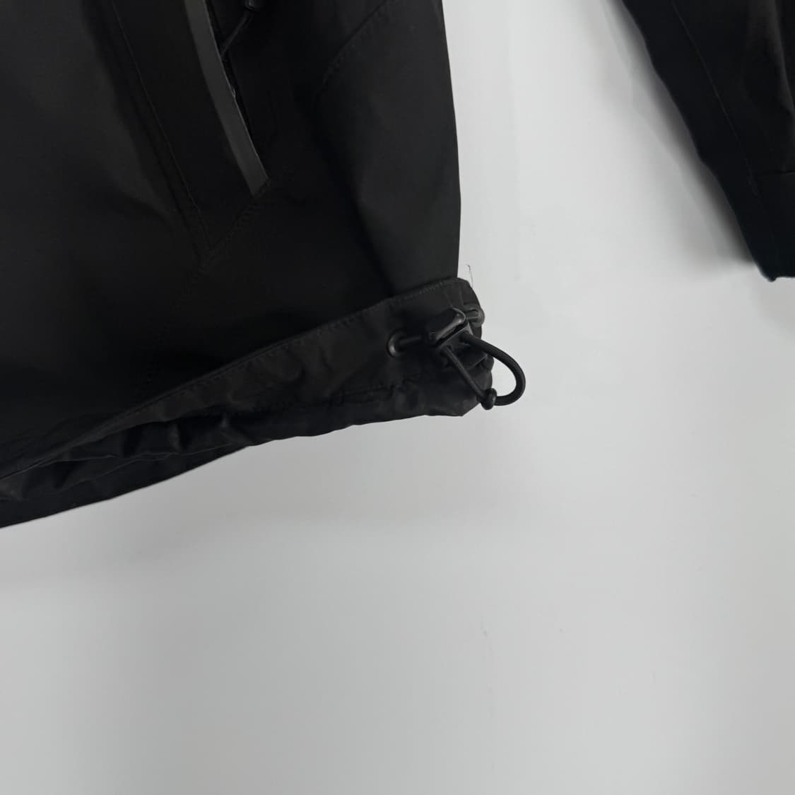 Columbia 콜롬비아 이중 지퍼 블랙 바람막이 상품이미지9