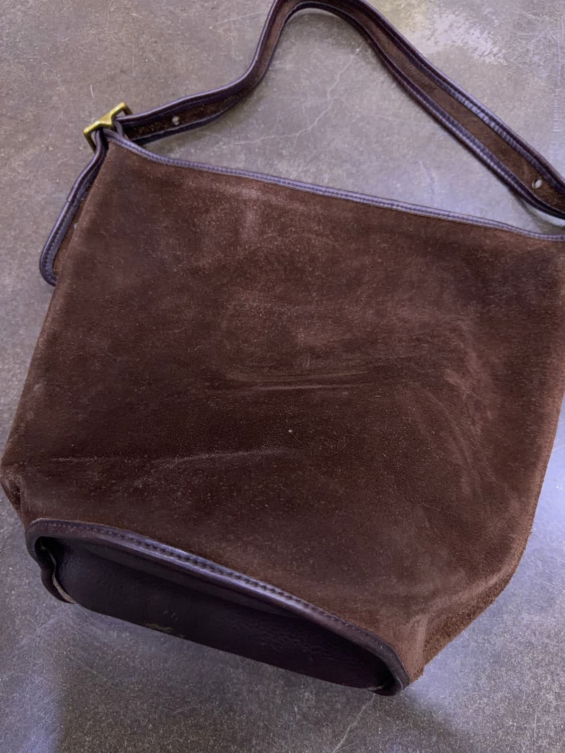 코치 올드 빈티지 소가죽 스웨이드 버클리 더플백 토트 상품이미지4