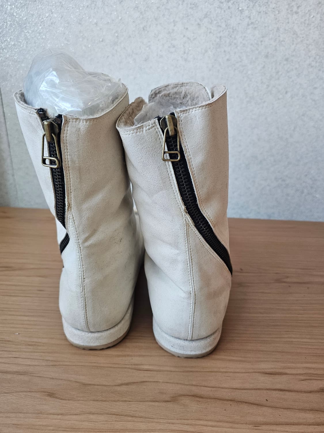 새상품 연예인 협찬 제이호 컬렉션 크림 부츠(빅사이즈) 상품이미지3