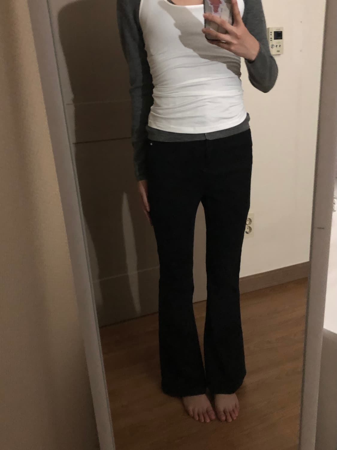 코튼 슬림 부츠컷 팬츠 블랙 상품이미지1