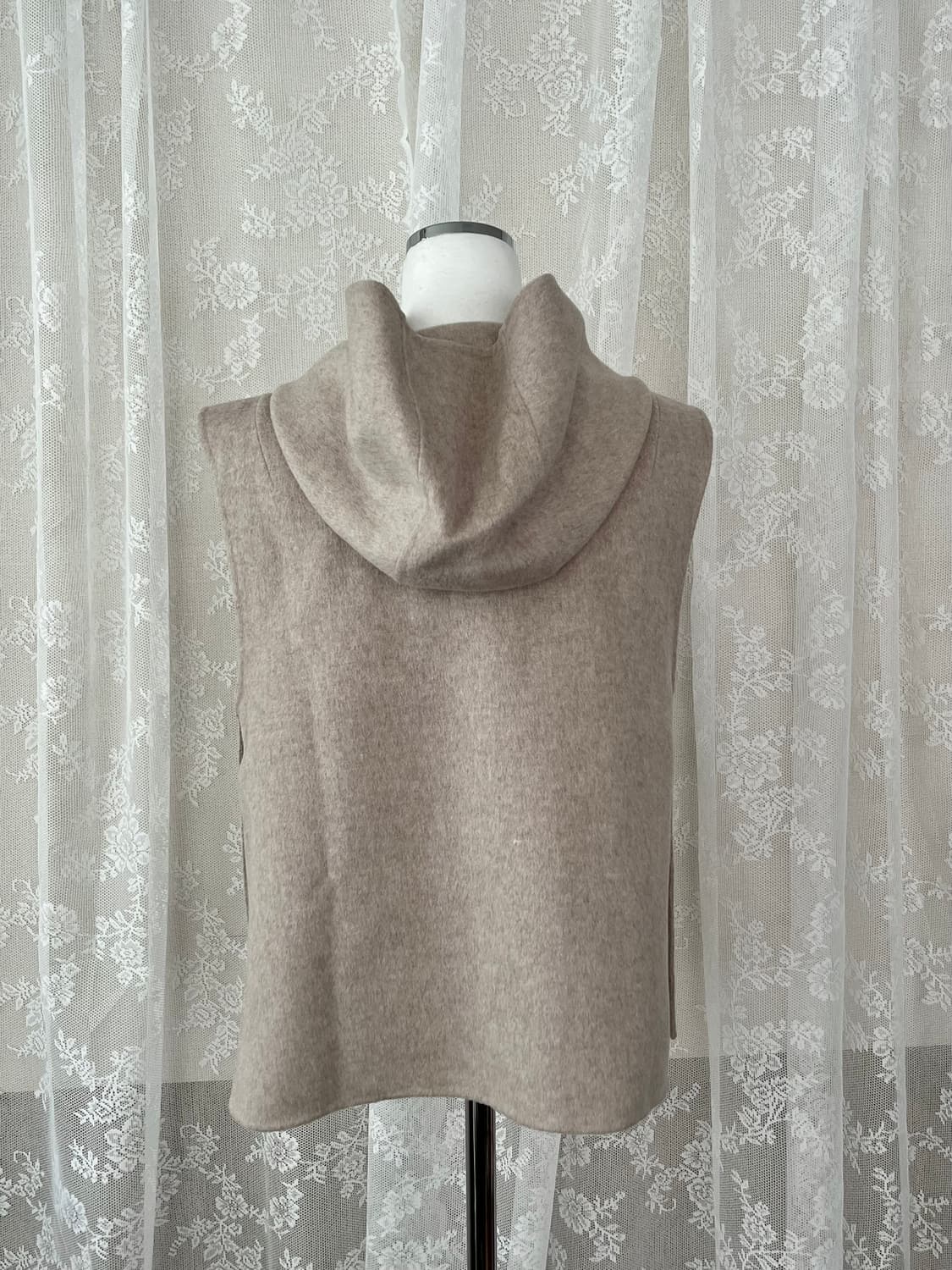 XS/S) 코스 COS 울 후드 베스트 베이지 상품이미지3