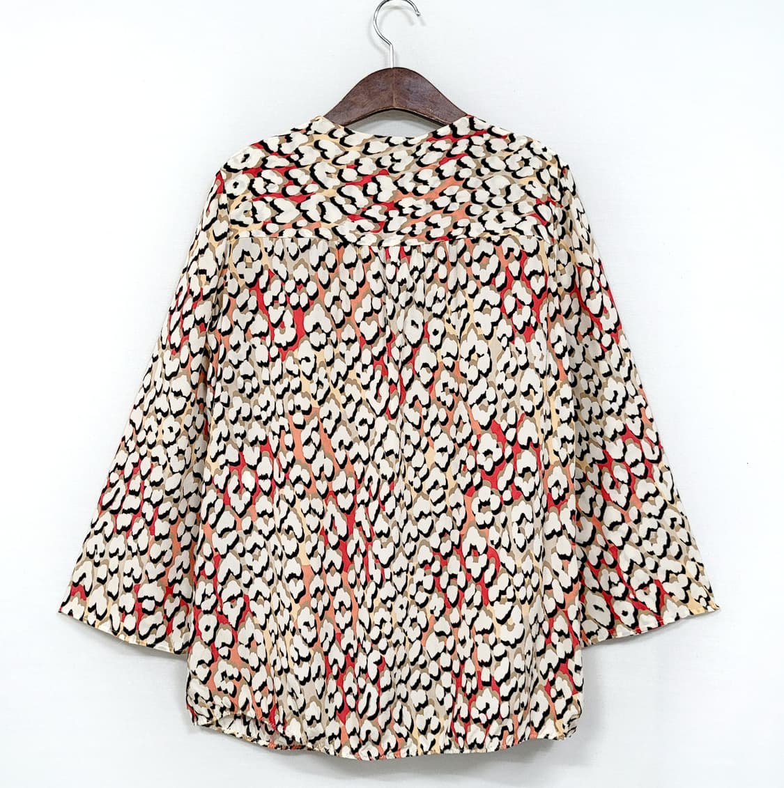 롱샴 실크 블라우스 코랄 상품이미지4