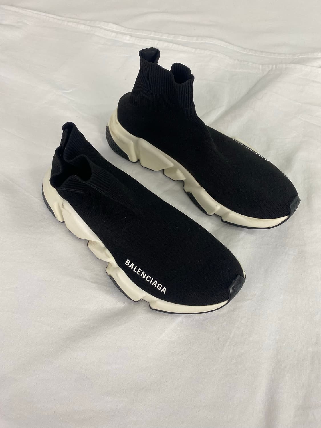 발렌시아가 스피드러너 240 <49> 상품이미지3