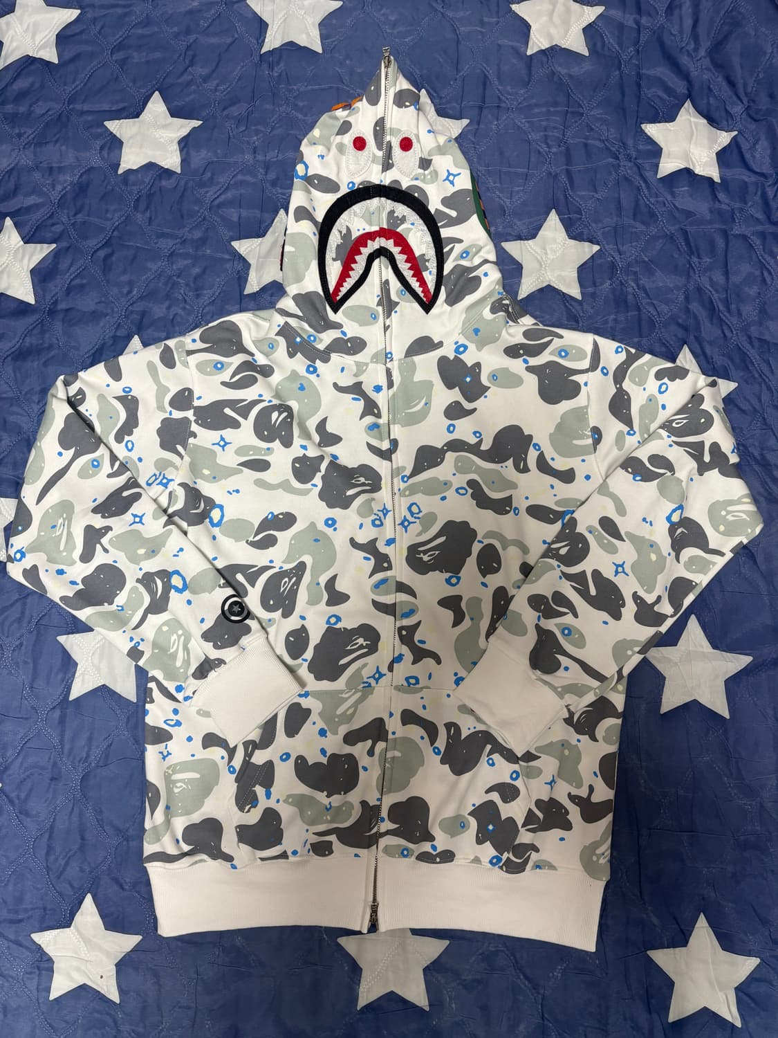 베이프 야광 후드집업 화이트 상품이미지1