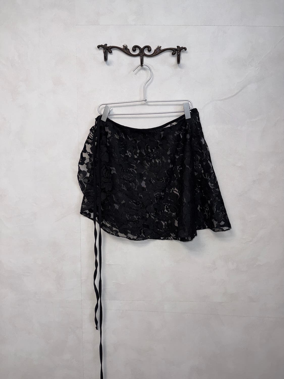 Black oriental floral mesh wrap skirt 상품이미지3