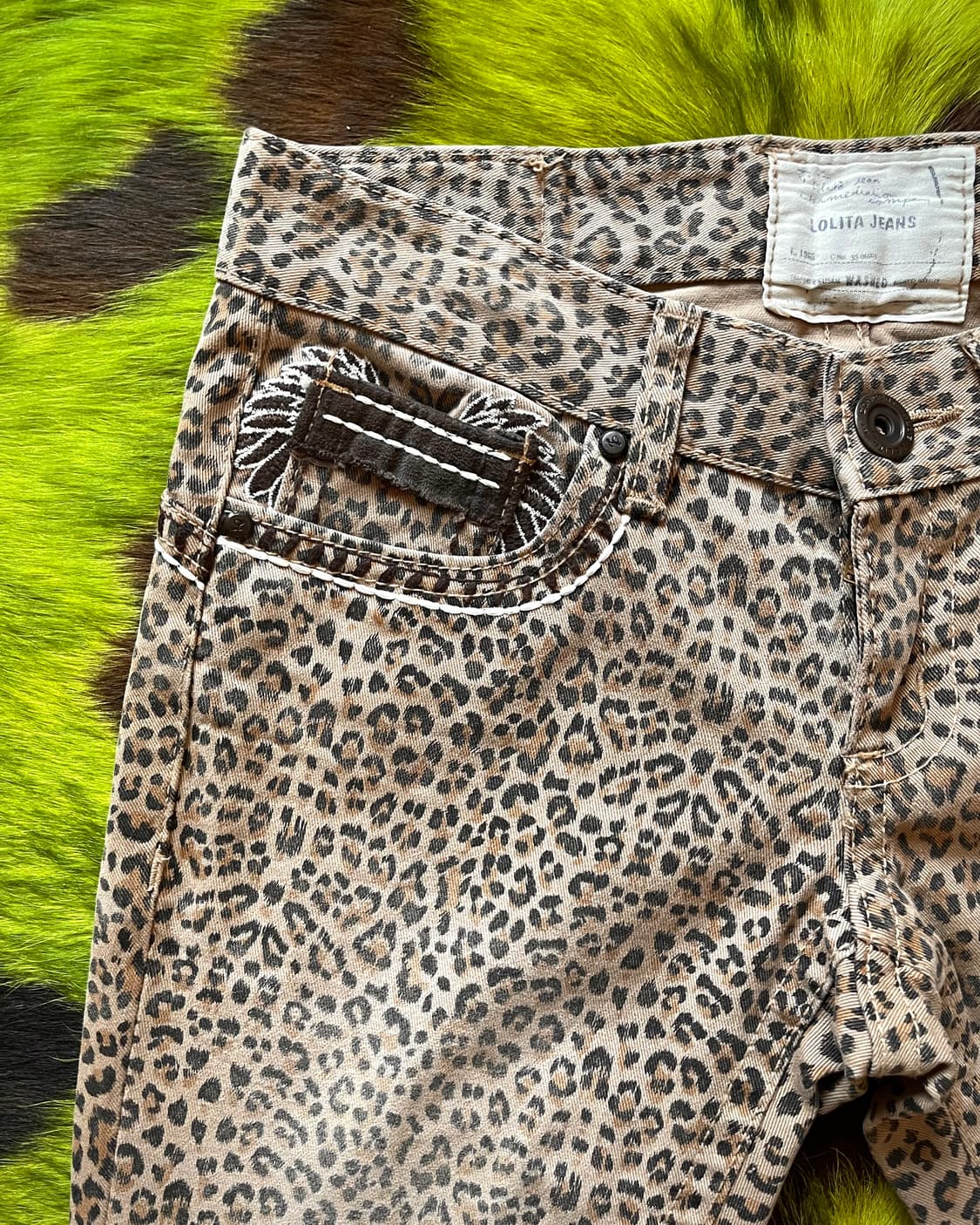 90-00s LOLITA JEANS Japan Leopard Pants 상품이미지5