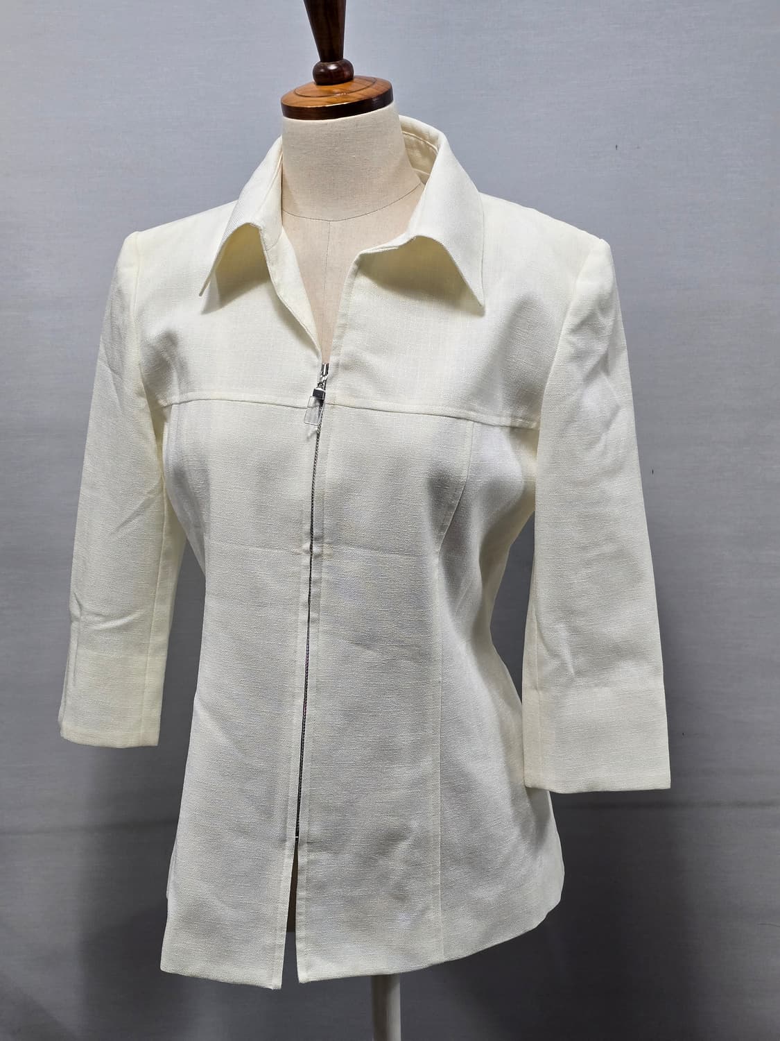 White Joola 줄라 화이트 자켓 S 상품이미지3