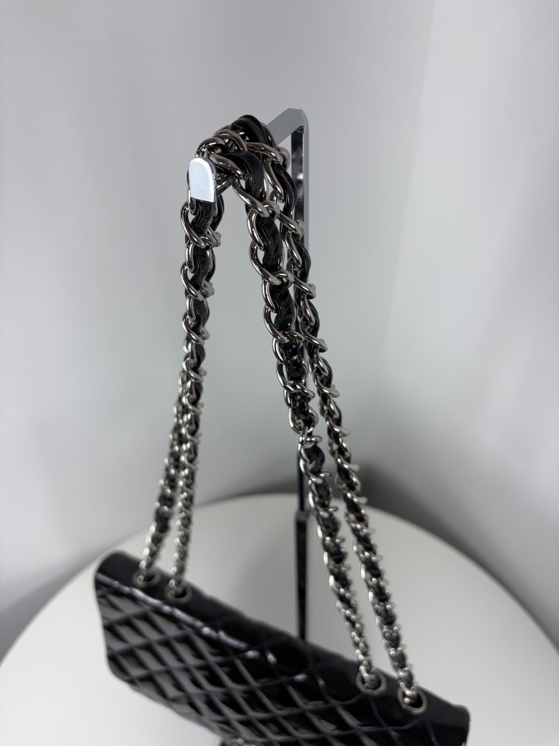 13번대 샤넬 페이던트 라지 플랩백 상품이미지3