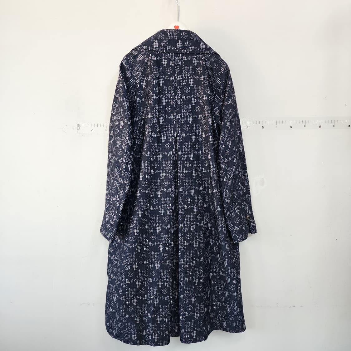 Thursday Island 패턴 더블 코트 상품이미지4