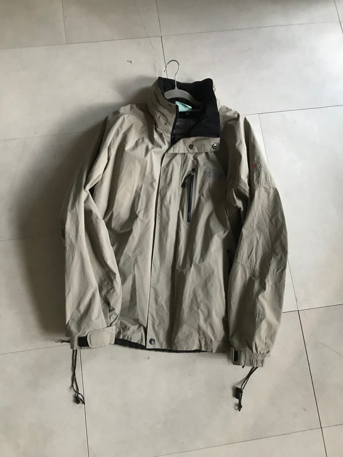 노페 베이지 바람막이 상품이미지6