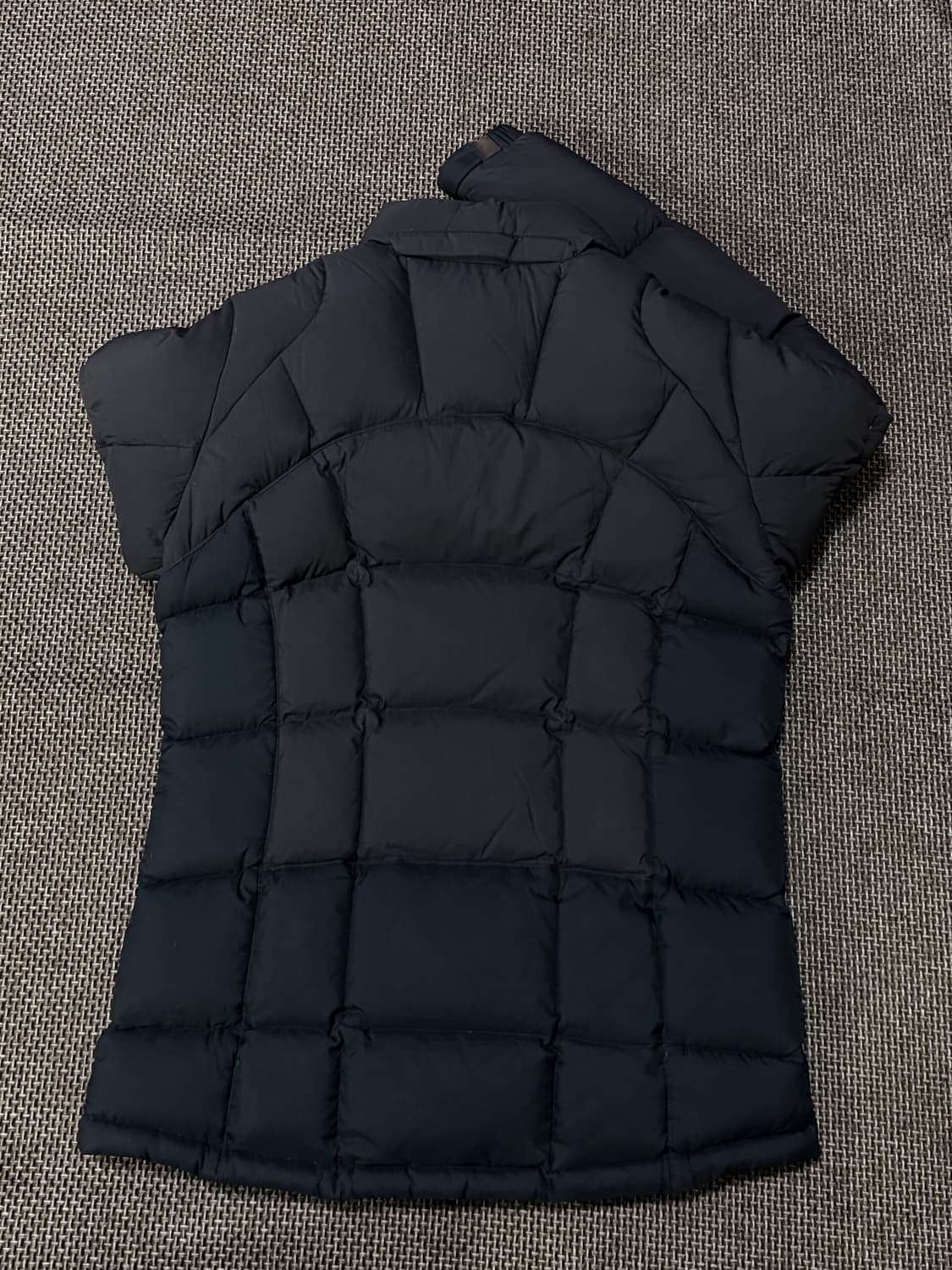 몽벨 푸퍼 패딩 블랙 상품이미지6