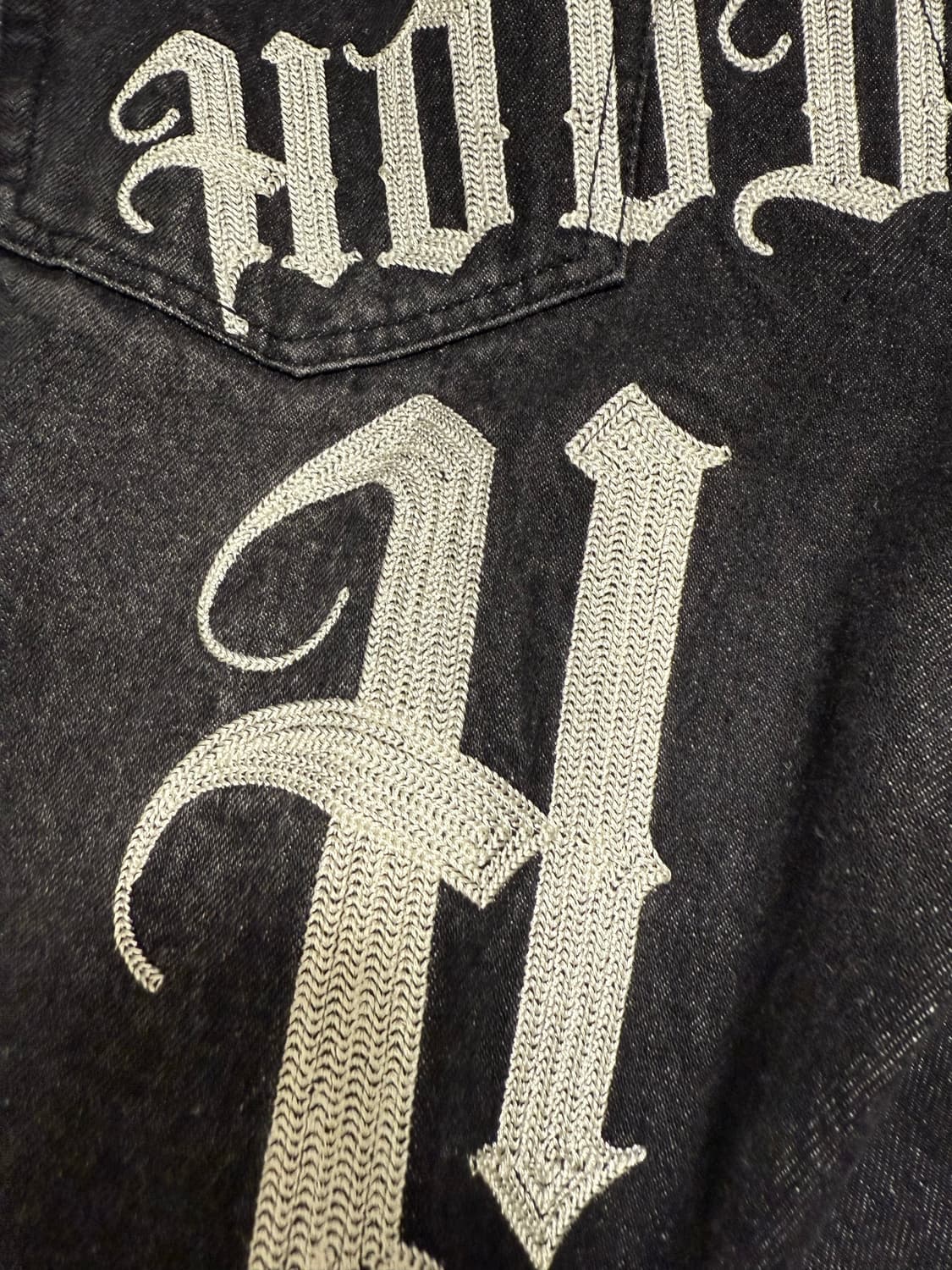 (1사이즈) 후드후드 hd체인 자수 데님 팬츠 블랙 상품이미지3