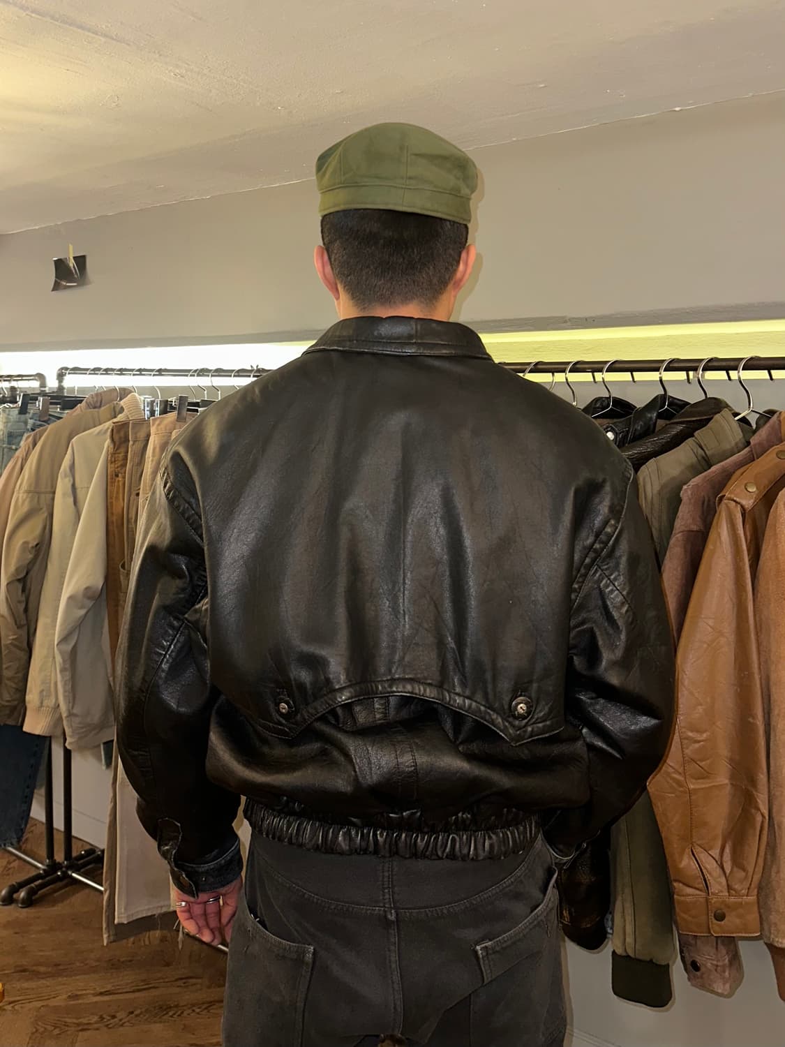 90’s Japanese cow-leather bomber jacket 상품이미지8