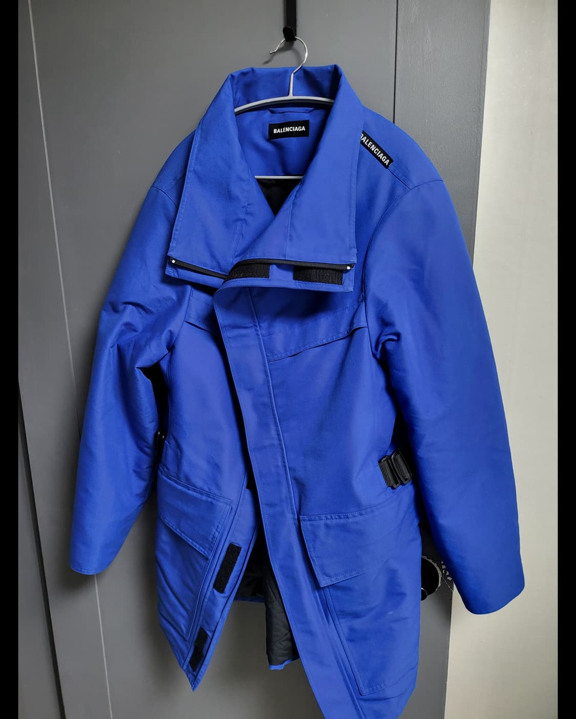 *새상품* 발렌시아가 런어웨이 패딩파카 상품이미지3