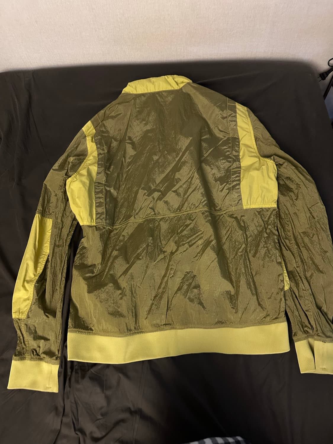 스톤아일랜드 나일론 자켓 상품이미지4