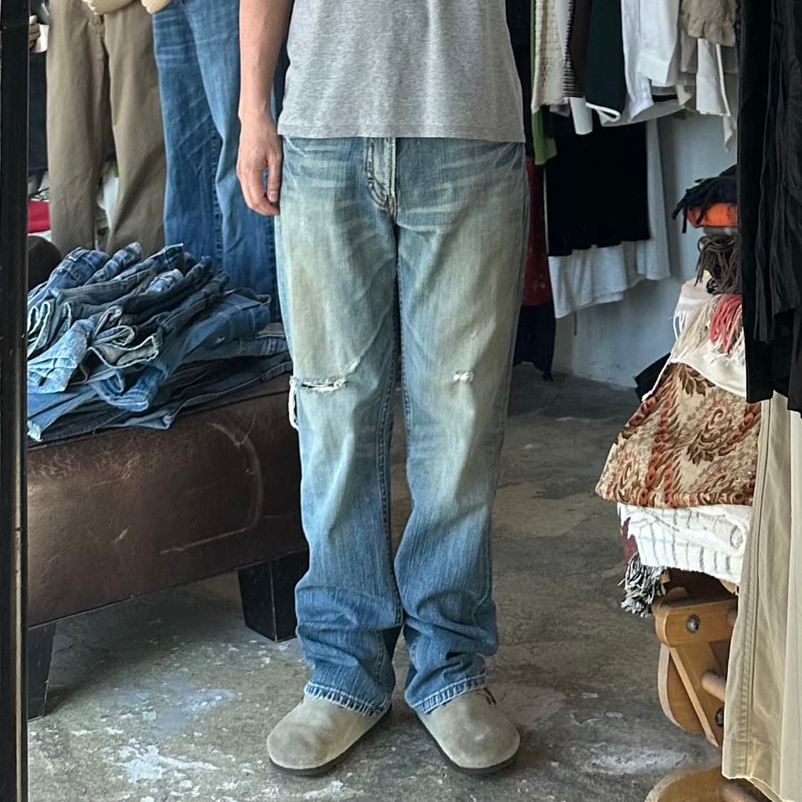 (착용컷) Wrangler 데님 팬츠 (남성용 33.5-34) 상품이미지3
