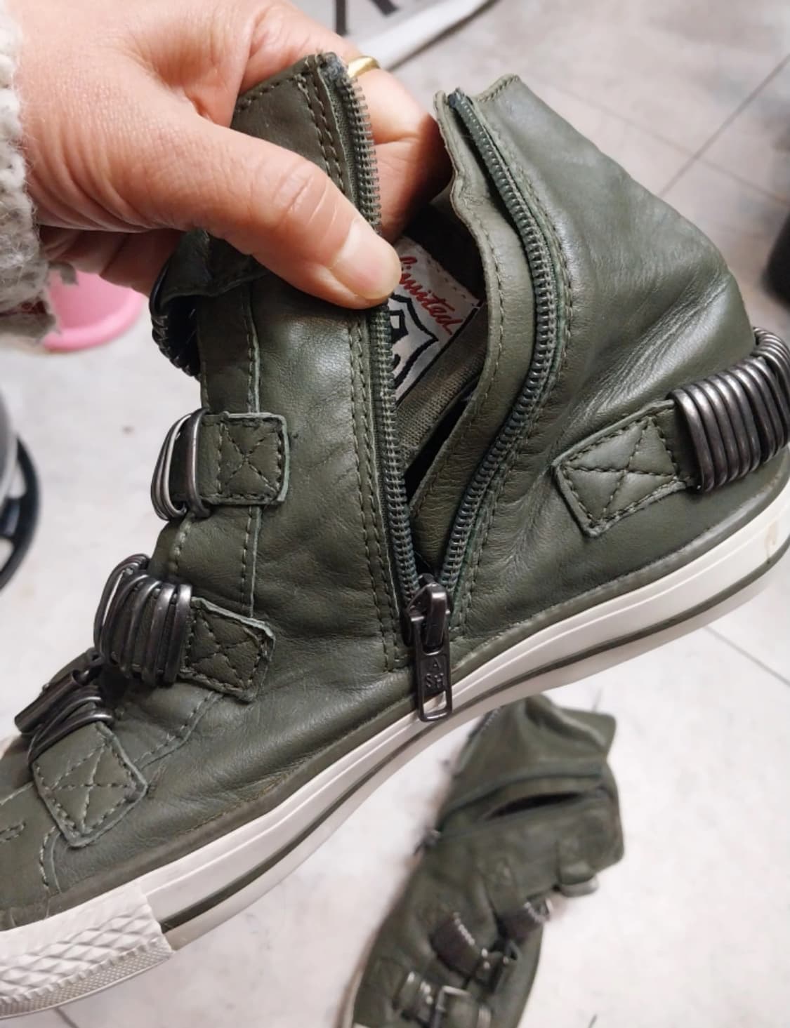 Ash 카키 하이탑 스니커즈 상품이미지4