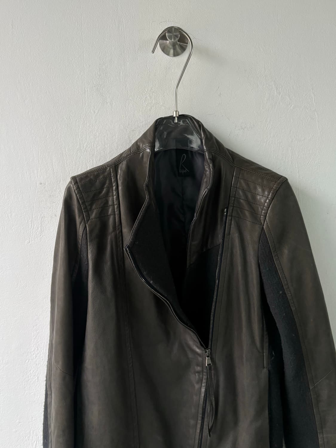 일라리아 니스트리 사선 램스킨 자켓  상품이미지3