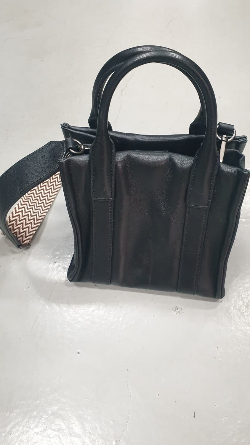 쥬시꾸뛰르 블랙 미니 토트 크로스백 상품이미지2