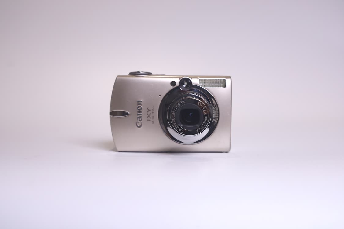 캐논 익시 700(익서스 750 일본 내수 모델) 샴페인 골드 박스셋 상품이미지1