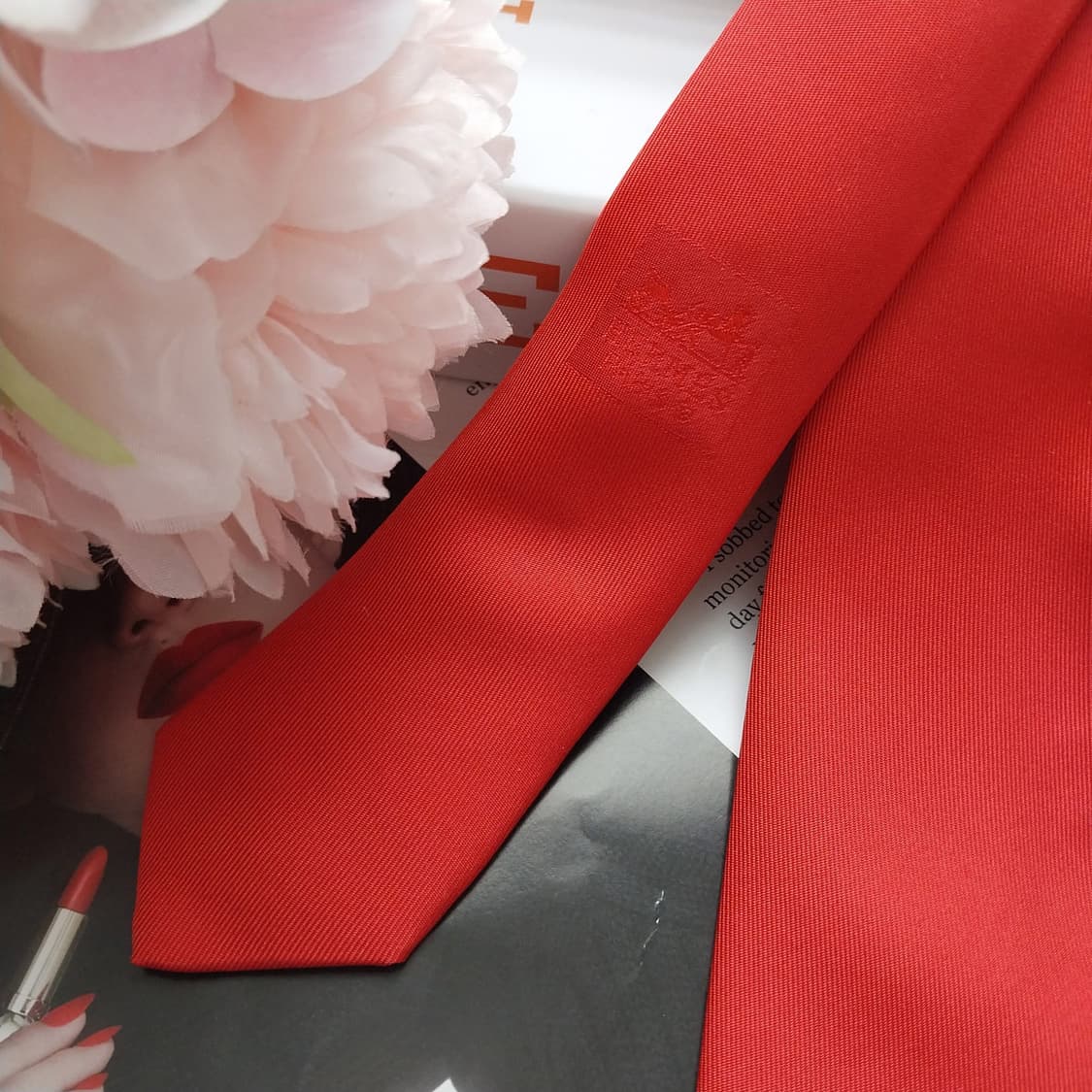 에르메스 실크 레드 솔리드 넥타이 9.4cm A+~A등급 K1530
 상품이미지3