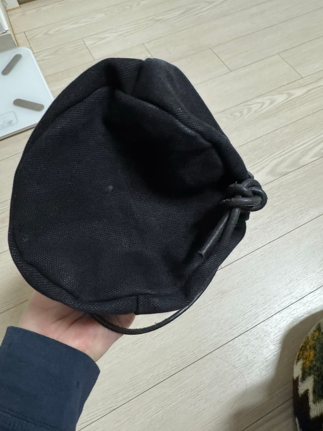 AMIACALVA 아미아칼바 숄더백 상품이미지4