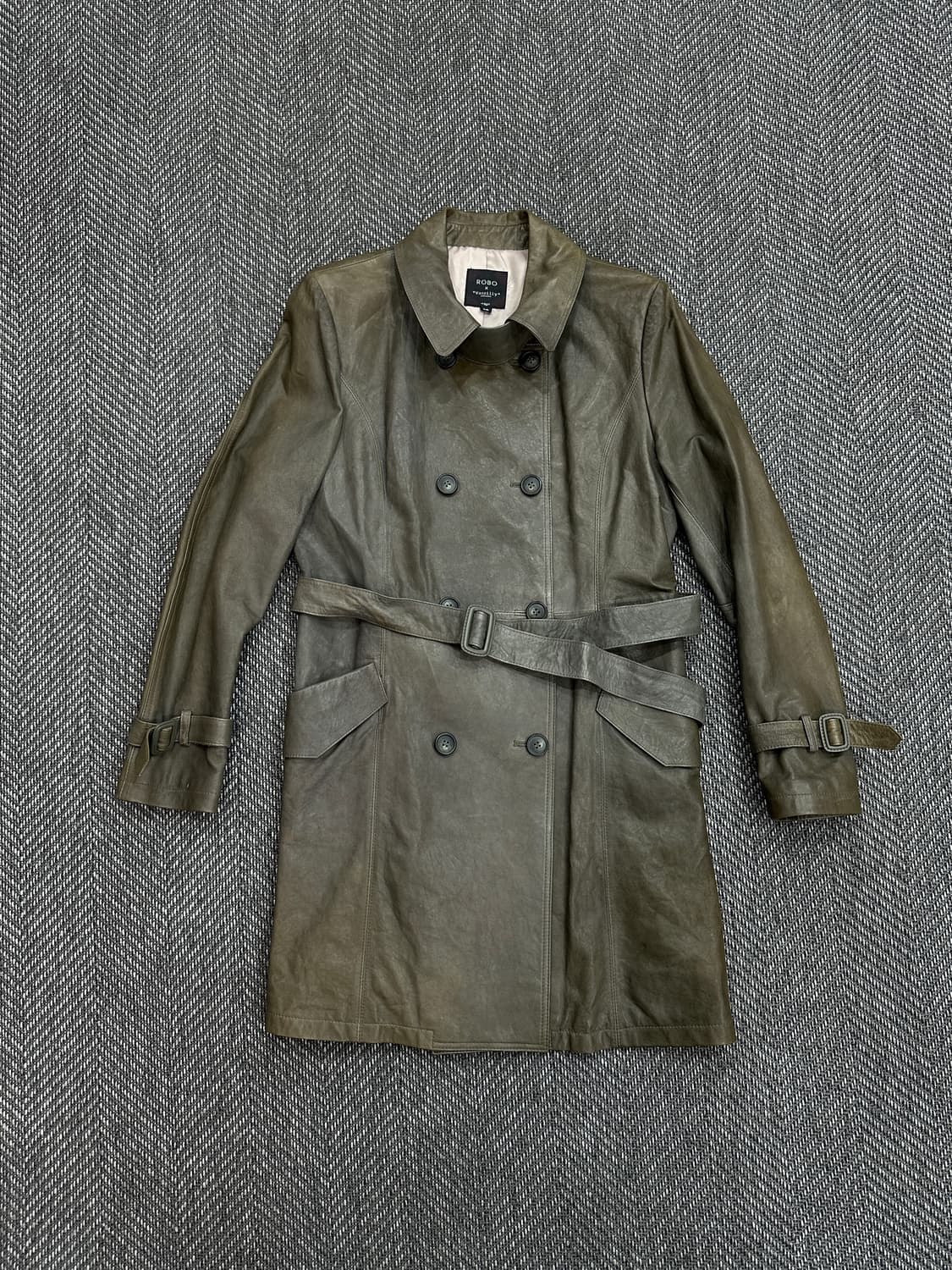 양가죽 미디 벨티드 코트 상품이미지1