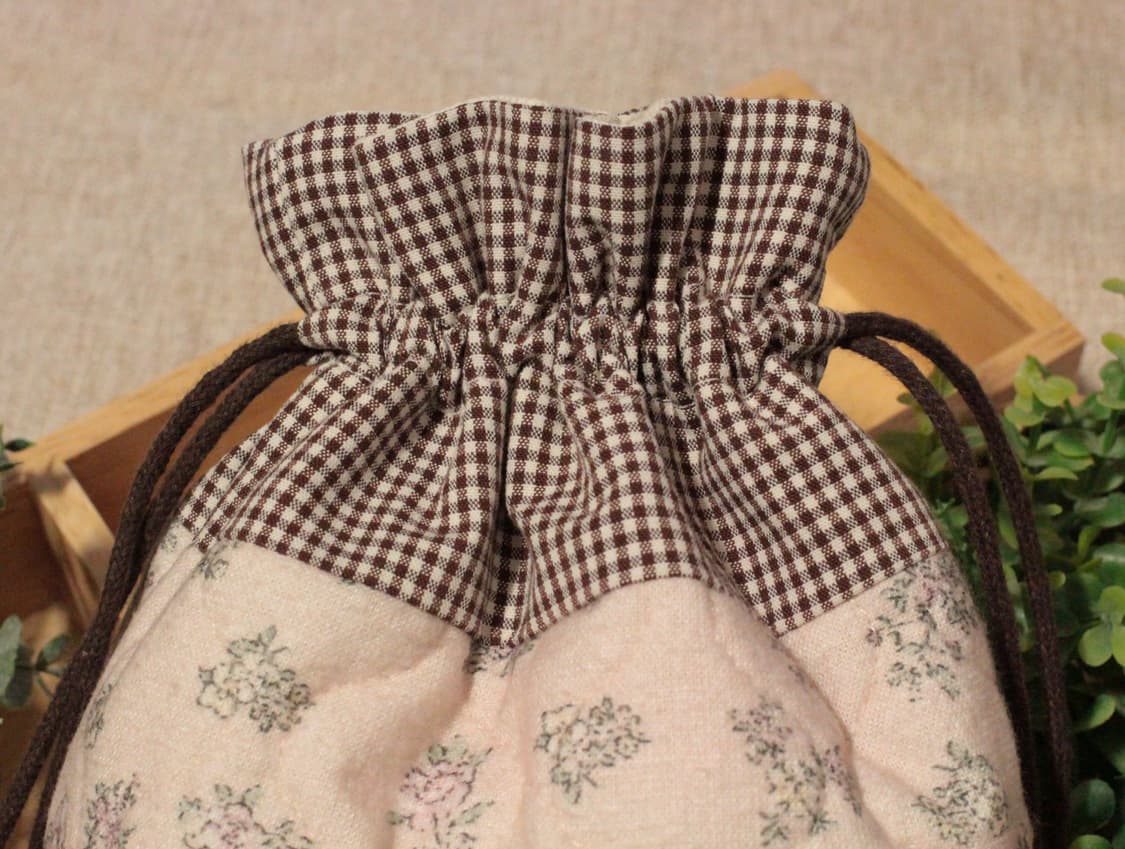 핸드메이드 퀼팅 스트링 파우치 상품이미지3