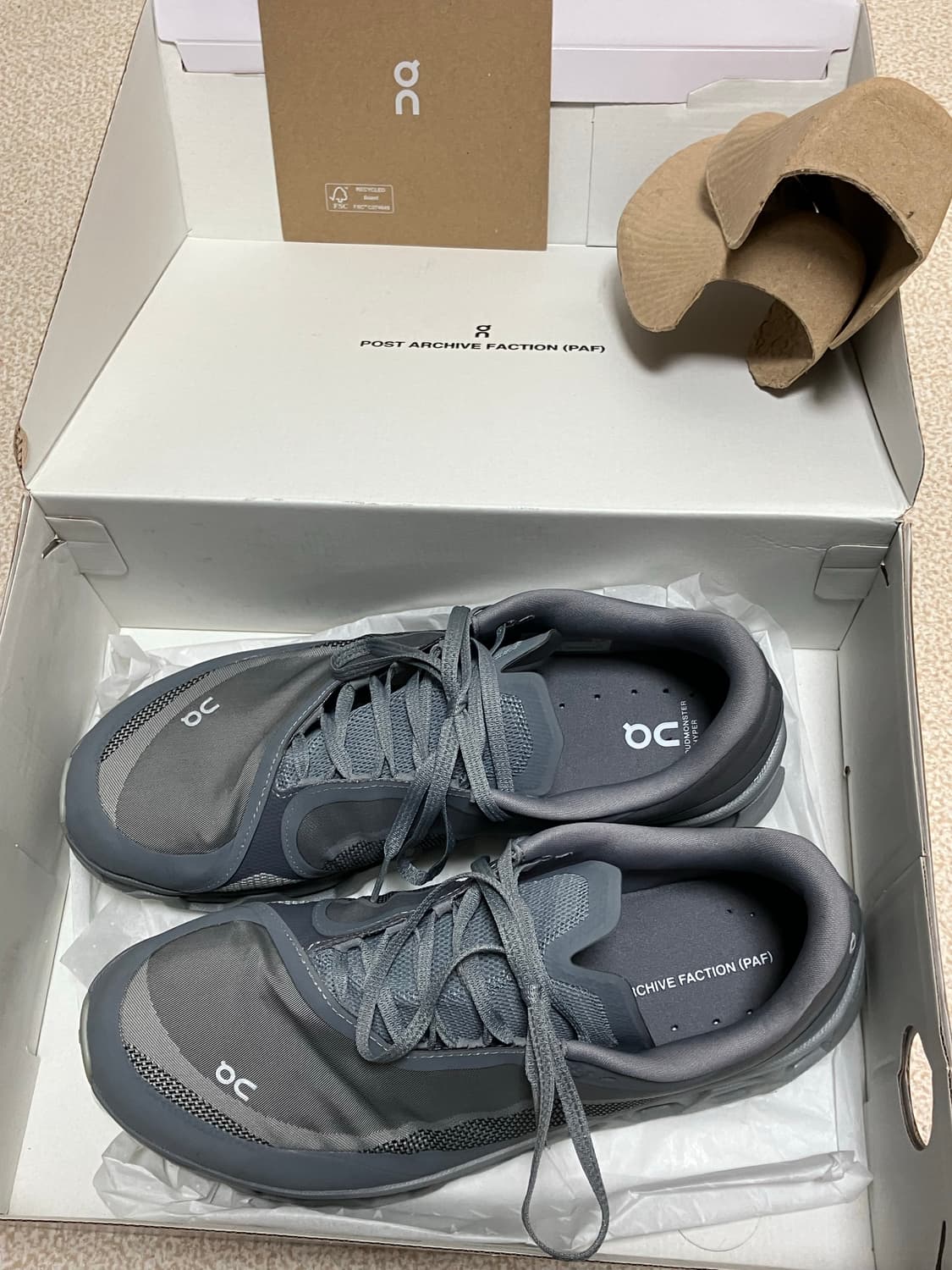 온러닝x파프 클라우드 하이퍼 그레이 290 상품이미지1