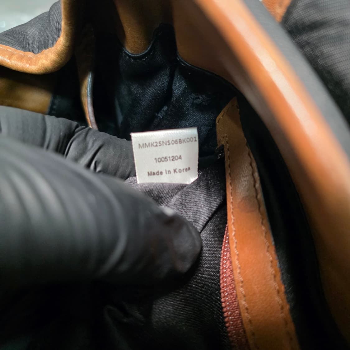 MCM 레더 트리밍 백팩 블랙 2way 데일리 (빈티지) 상품이미지5