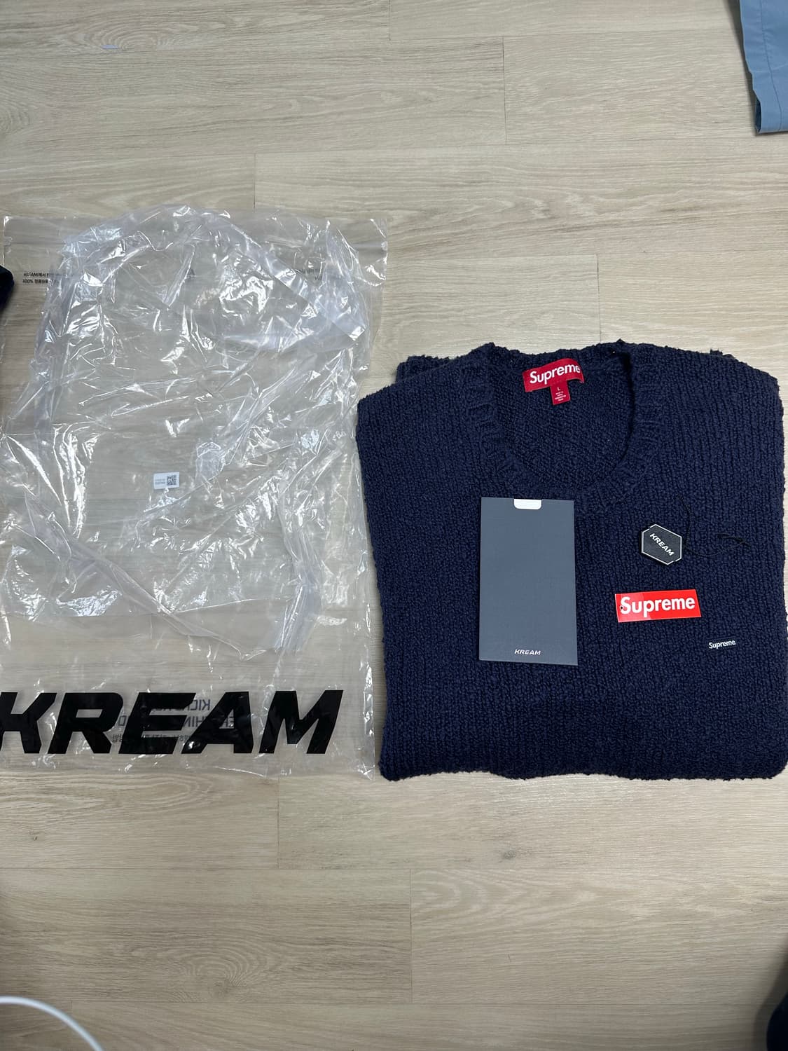 SUPREME 슈프림 부클 스몰 박스 스웨터 니트 네이비 상품이미지7