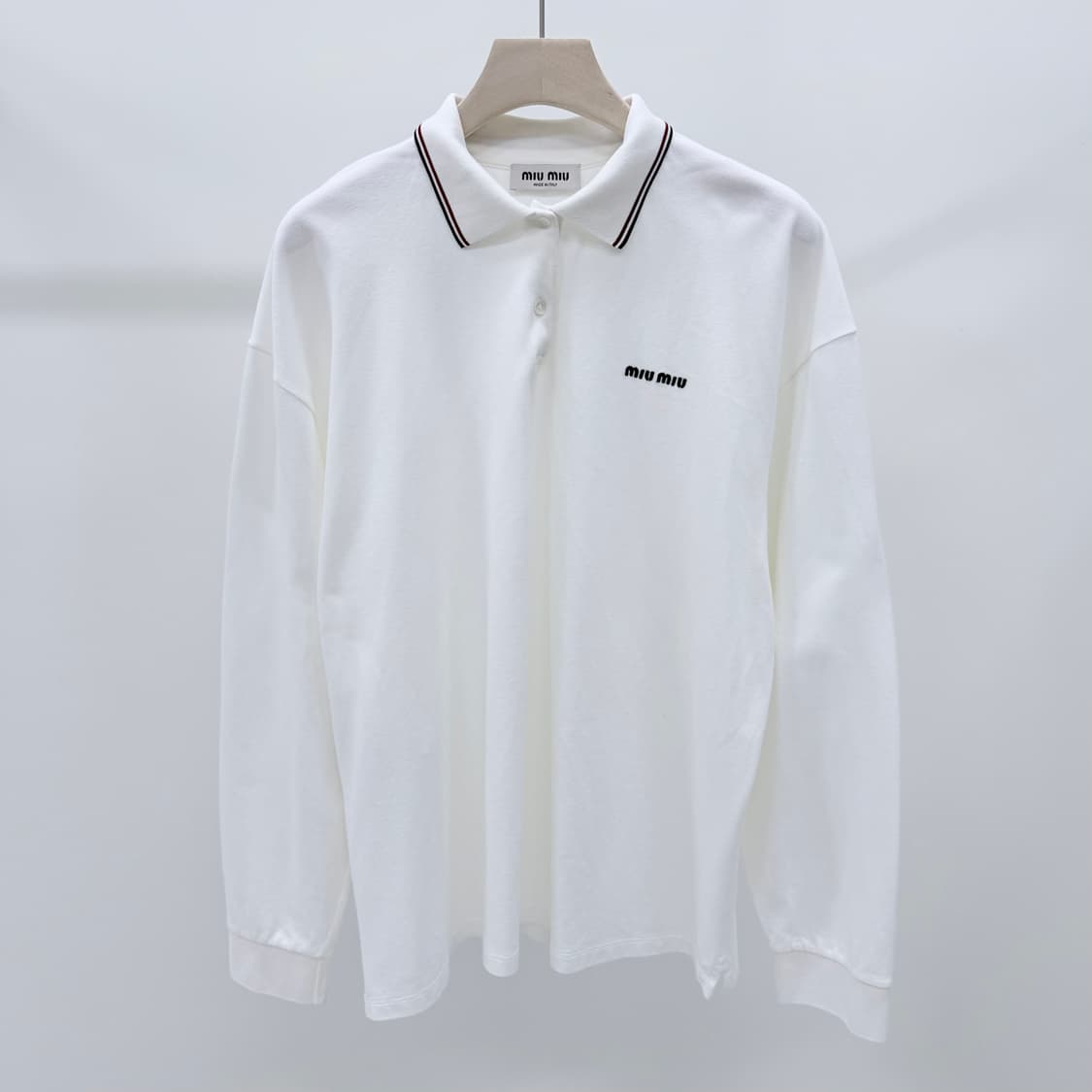 [S+급/2XL] 미우미우 폴로 긴팔 카라티 화이트 상품이미지1