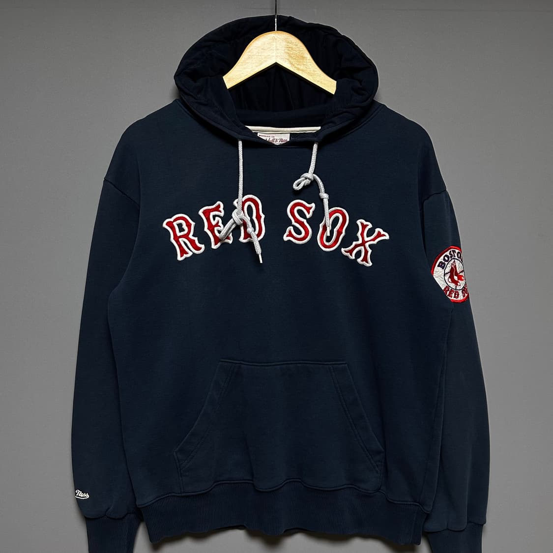 [M]미첼엔네스 레드삭스 네이비 후드티 상품이미지1