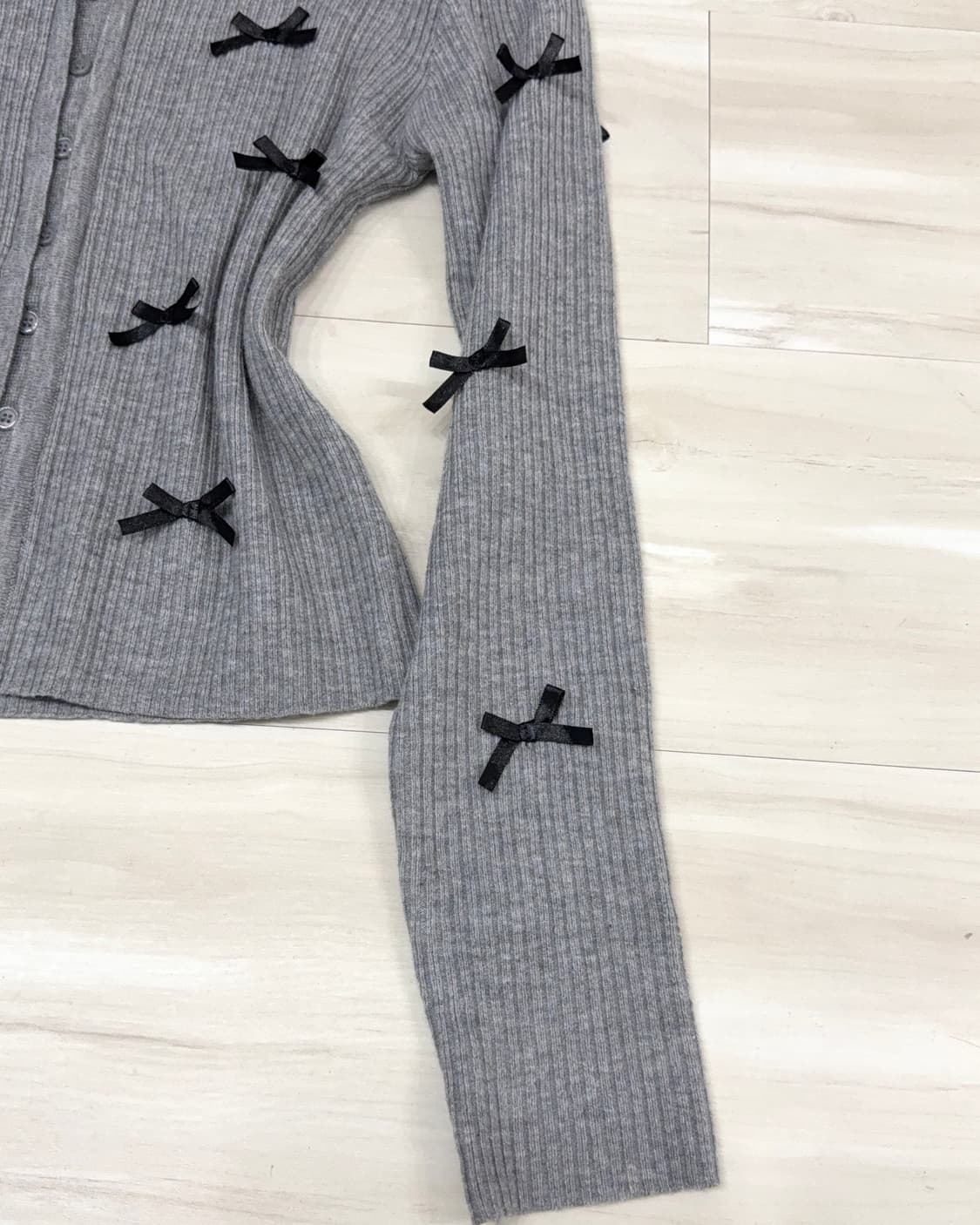 Ribbon point gray gardigan 상품이미지3