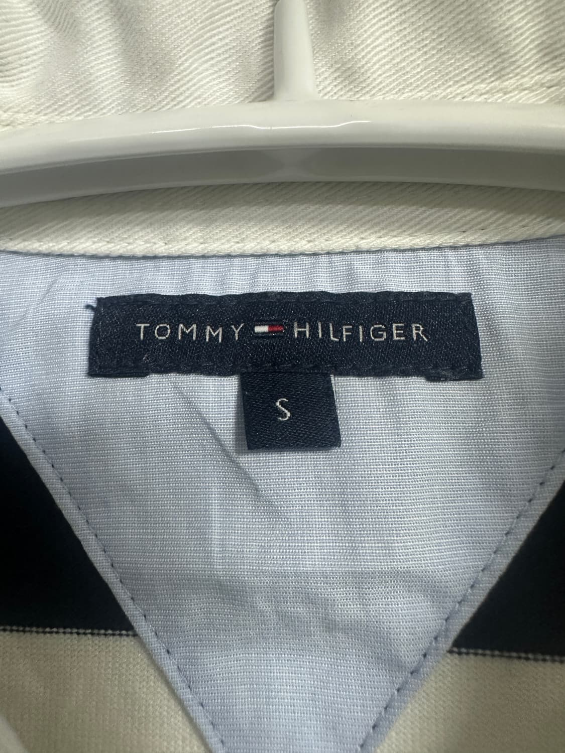 타미힐피거 크레스트 스트라이프 럭비 티 상품이미지3