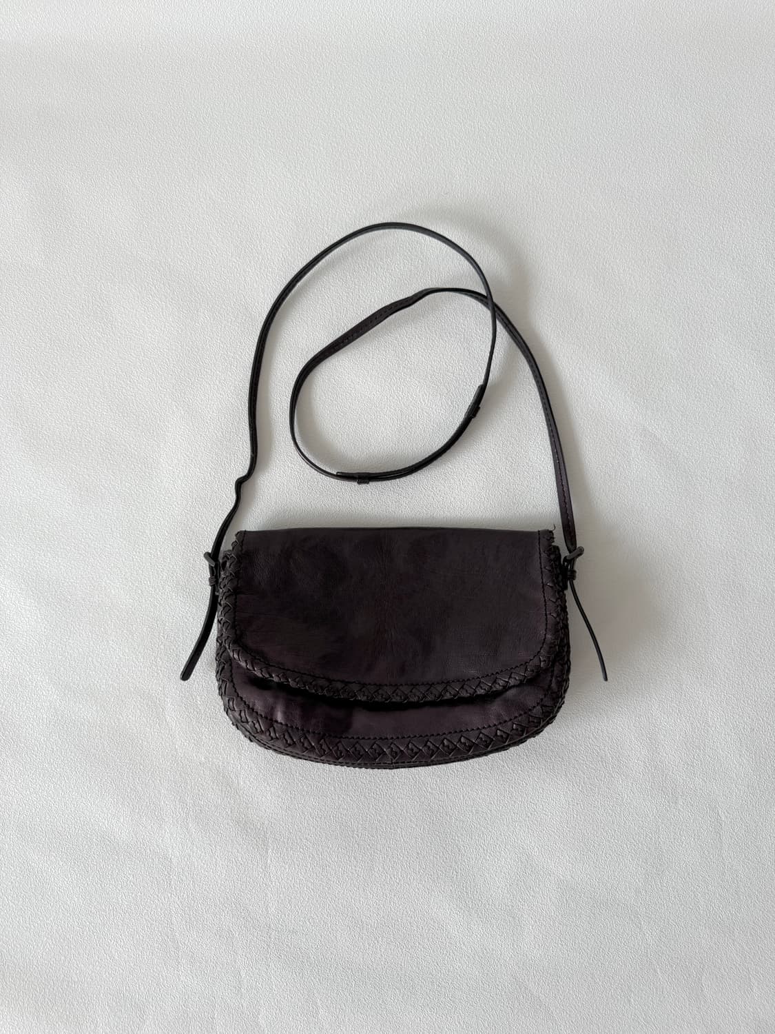 보테가 베네타(Bottega Veneta) 레더 크로스백(ITALY) 2 상품이미지1