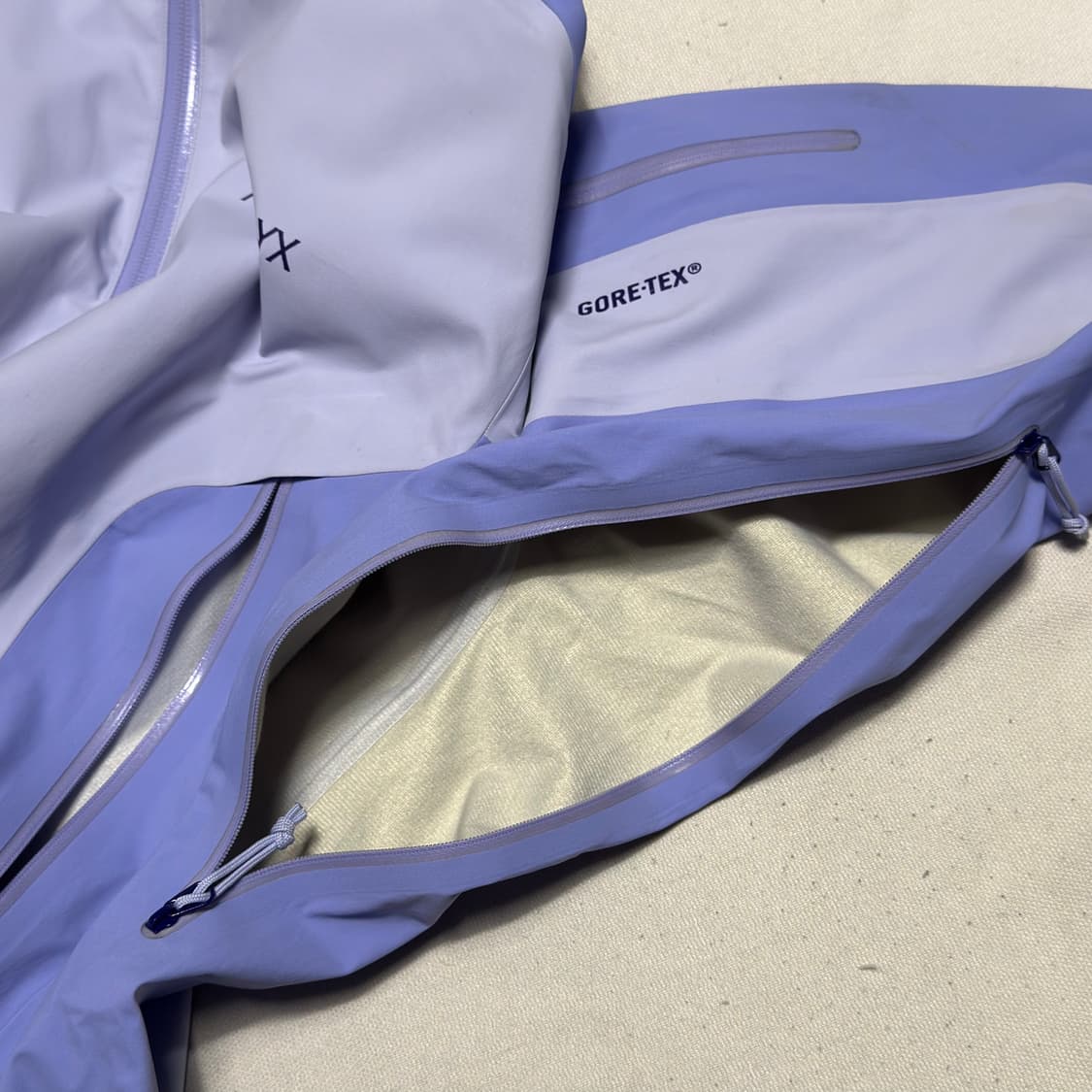 M 아크테릭스 여성용 고어텍스 스팅레이 바람막이 자켓 상품이미지7