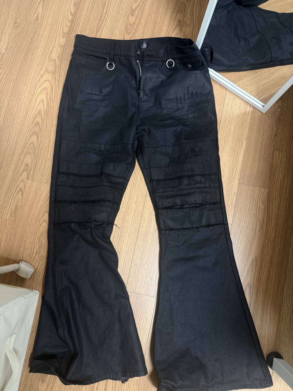 Dig your own grave플레어 팬츠 상품이미지1